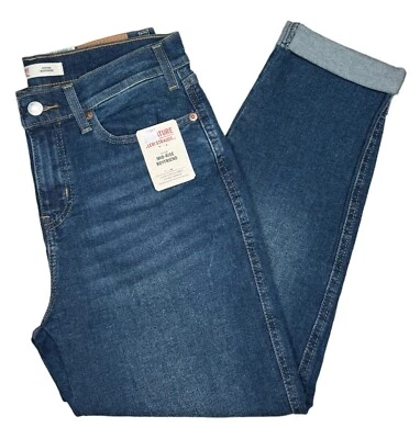 Signature By Levi Strauss #11381 NEW Women's Mid-Rise Stretch Boyfriend Jeans - Image 1 of 3
