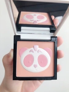 Limited MAC & Nicopanda Gleamer Face Powder Colour Me Nico NWB 100% Authentic - Picture 1 of 7