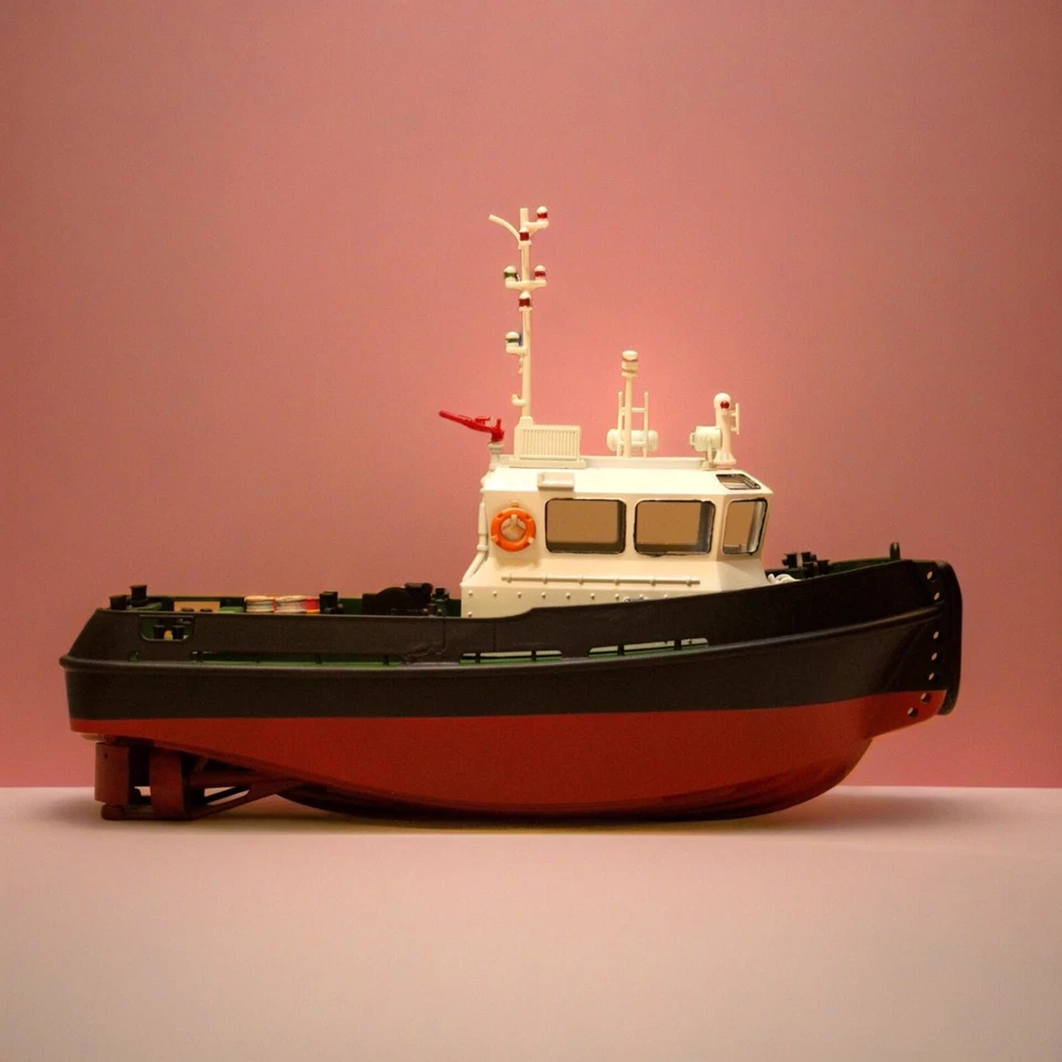 Damen Stan Tug 1606 1:72 230mm 9" RC Model Ship Kit DIY Model - Image 1 of 4