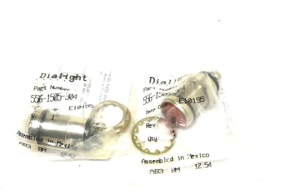 2 NEW DIALIGHT 556-1505-304 INDICATOR 5561505304 - Image 1 of 2