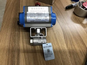 New No Box Bonomi 8P0027-1/2-C1 Ball Valve, 2 way, Pneumatic Spring Return - Picture 1 of 12