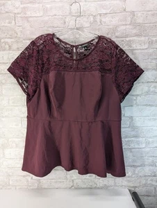 Blusa Torrid para mujer 2 encaje peplum manga corta - Imagen 1 de 10