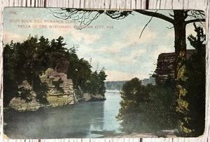 Wisconsin Dells WI High Rock & Romance Cliff Wisconsin River Vintage Postcard - Picture 1 of 2