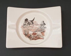Vintage Hyalyn Hunting Dogs Ash Tray Porcelain Trinket Dish Decor - Picture 1 of 3