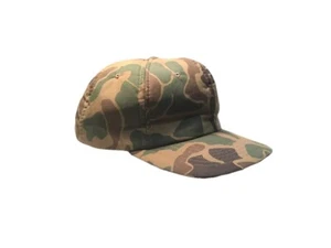 Gorra de colección YA camuflada lisa con cierre a presión forrada de espuma - Imagen 1 de 10