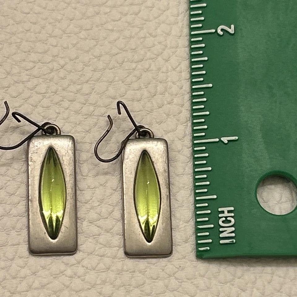 Pendientes colgantes rectangulares de vidrio verde peltre firmados por Jorgen Jensen Dinamarca raros Foto 1 de 4