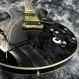  electric guitar equipped with H-H type pickups, golden accessories,  - Picture 1 of 9