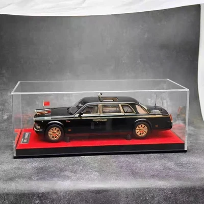 1/18 Anniversary Review Vehicle: Simulated Alloy Model - Image 1 of 4