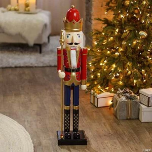3ft Giant Wooden Nutcracker Red - Picture 1 of 4