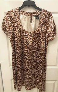 BCBG Maxazria Satin Etuikleid Leopardenmuster braun Flügelärmel U-Ausschnitt Gr. XL - Bild 1 von 6