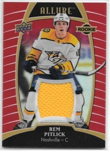 2019-20 19-20 UD Allure Rem Pitlick Red Rainbow RC Jersey JSY Insert Card #67 - Bild 1 von 1