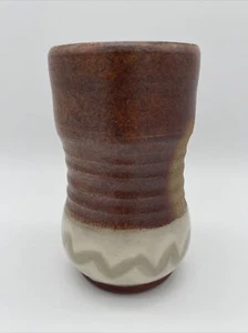 Toshiko Takaezu (1922-2011) - MCM Glazed Stoneware Vase - Picture 1 of 7
