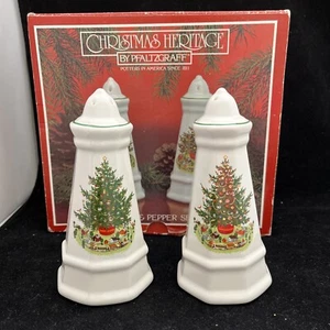 Juego de sal y pimienta Pfaltzgraff Christmas Heritage de 6" de alto - Usado en excelente condición - Imagen 1 de 7
