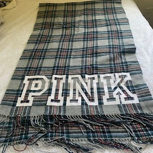 PINK Victoria’s Secret Winter Blanket Scarf 27 x 88 inches - Picture 1 of 3