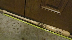 Lou Brock signed Louisville Slugger Baseball Bat Beckett Certified - Picture 1 of 13