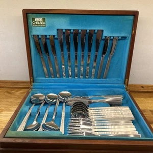 Vintage Cased VINERS CHELSEA Stainless Steel Cutlery Canteen Set - Picture 1 of 13