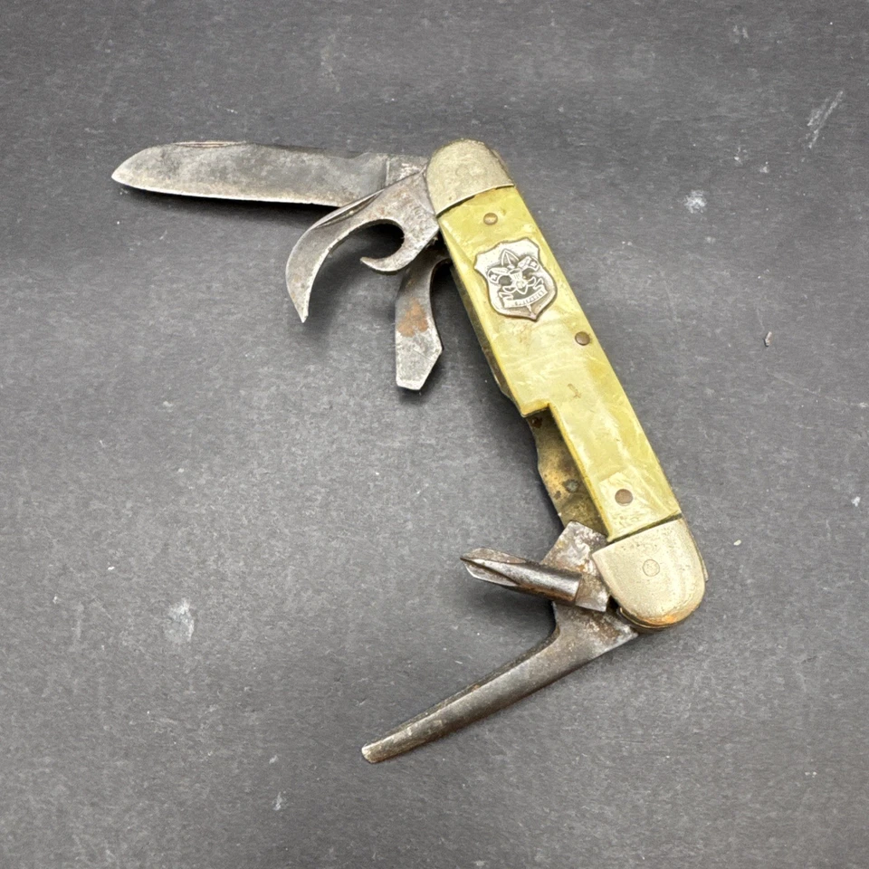 Cuchillo Scout BSA Oficial IMPERIAL EE. UU. De Colección - Escasa Versión de Cinco Hojas H2 Foto 1 de 4