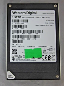 WESTERN DIGITAL 1.92TB 0TS1401 UltraStar Dc SS200 SAS SSD - Picture 1 of 3