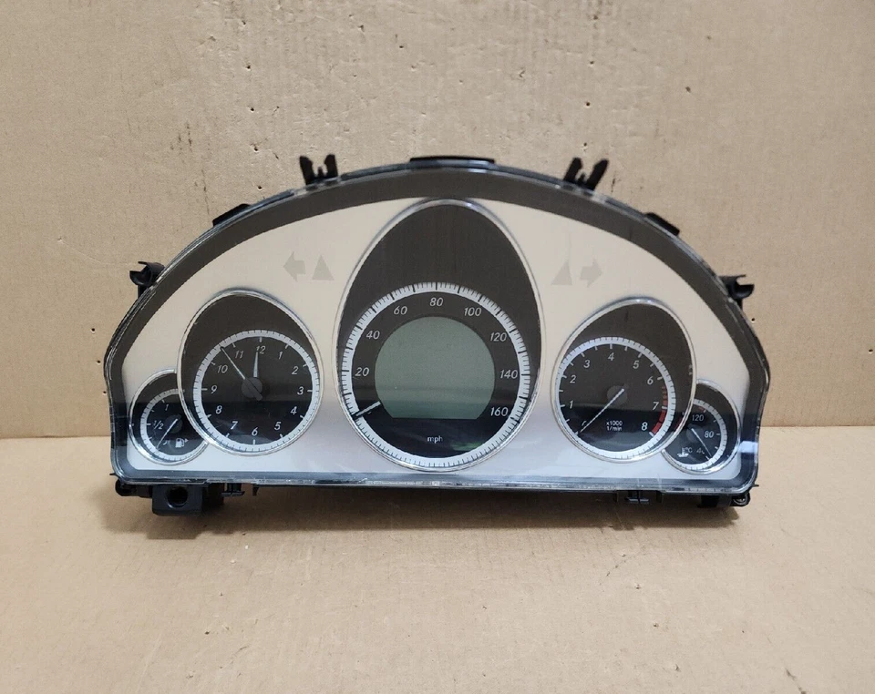 MERCEDES BENZ E350 E550 2010-2013 OEM VELOCÍMETRO CALIBRE CLÚSTER A2129005903 Foto 1 de 4