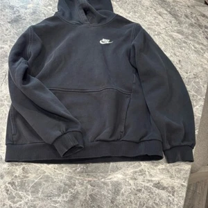 Youth XL Nike Black Sweatshirt Classic Hoodie - Picture 1 of 4