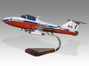 Canadair CT-114 Tutor Snowbirds Scrivania Legno Aereo Nuovo Modello Scala Piccola 1/32 - Foto 1 di 12