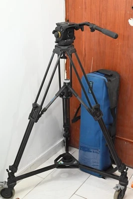 Trípode de fibra de carbono Vinten + cabezal fluido Vinten vision 100 Foto 1 de 4