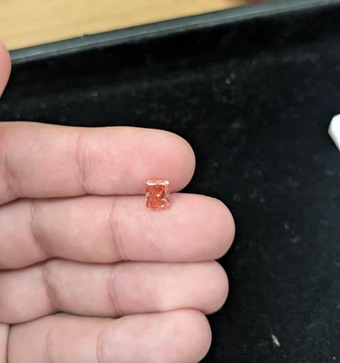 1.25ct Radiant Cut Orange Lab Grown Diamond VVS1 Loose Gemstone Ethical Sparkle - Image 1 of 4