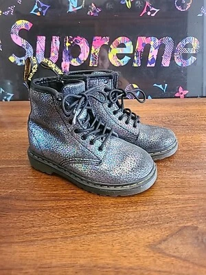 Dr. Martens Gris Brooklee Botas de Cuero Iridiscente Con Cordones Cremallera 9c Niño Pequeño Doc Foto 1 de 4