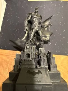 Iron Studios Batman Arkham Knight 1/10 Deluxe Statue DC Comics NEW - Picture 1 of 2