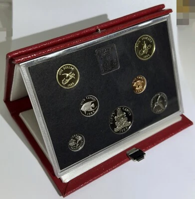 Bermuda 1986 British Royal Mint 7 Coins Proof Set Leather Red Case +COA 2500 Set - Image 1 of 4