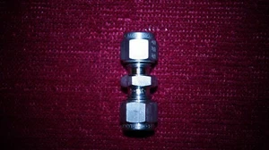 Parker A-lok 6mm Metric Tube Union (SCM6-SS) - Picture 1 of 2