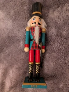 Nussknacker aus Holz 8 Zoll Ashland Spielzeug Soldat Weihnachten Urlaub 2019 - Bild 1 von 8