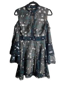 Keep Sake green white sheer lace trim tier cold shoulder floral dress size XS - Bild 1 von 4