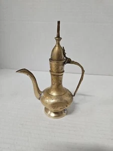 Lampada genio ottone vintage/Surahi Dallah islamica indiana tè/caffè con difetto - Foto 1 di 12
