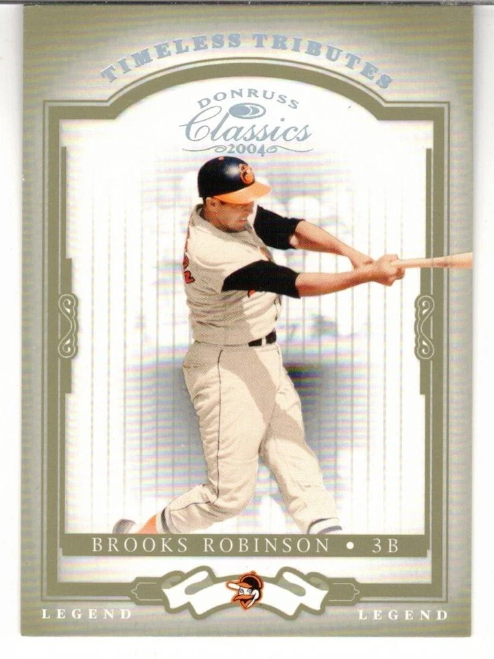 Brooks Robinson Assorted Baseball Cards - Image 1 of 1