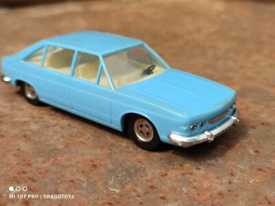 DE COLECCIÓN COCHE JUGUETE IGRA TATRA T613 KDN 1/43 NEUMÁTICOS DE GOMA CHECOSLOVAQUIA 1969 AZUL Foto 1 de 4
