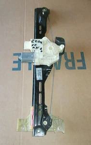 motorino cremagliera 9676172380 alzavetro posteriore destro citroen picasso 2015 - Foto 1 di 9