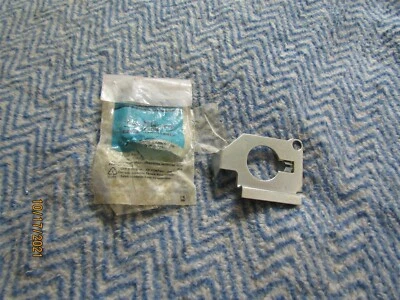 Anillo de retención bisel cenicero ford thunderbird 1994-1997 nuevo de stock f4sz-6330728-a Foto 1 de 4