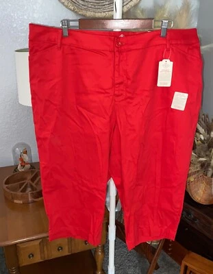 NWT Women’s Plus Sz. 24W St John’s Bay Mid Rise Secret Slender Red Capri Pants - Image 1 of 3