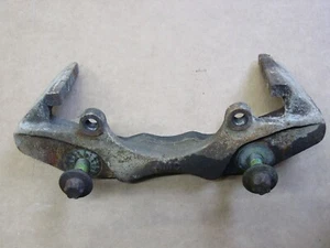 Soporte de pinza delantera Jeep 83-89 Wrangler YJ Cherokee XJ montaje de freno de eje - Imagen 1 de 3