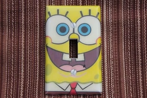 SPONGEBOB*Single Toggle Light Switch Plate*Leviton* - Picture 1 of 4