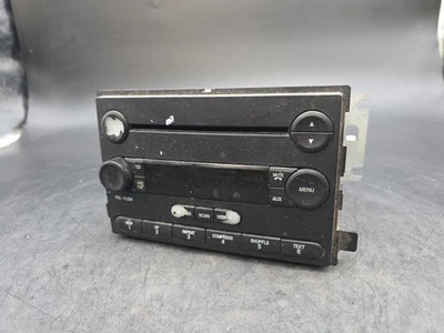 2004-2005 Ford Freestar AM FM Radio Single CD Player 3F2T-18C869-AJ B1-509 - Image 1 of 4