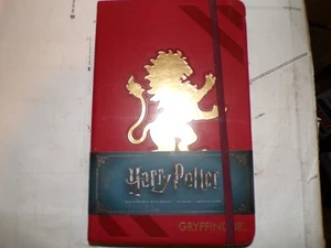 Harry Potter Gryffindor liniertes Taschenjournal, 192 Seiten, Neu #G1 - Bild 1 von 2