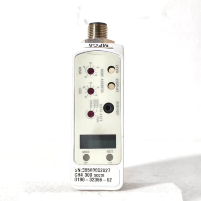 BROOKS INSTRUMENT GF125C MASS FLOW CONTROLLER N2, CH4 300SCCM - Image 1 of 4