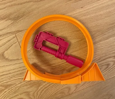 Винтажный оранжевый зажим и трек Redline Ea Hotwheels 180 градусов - Изображение 1 из 4