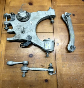 2017-2025 Alfa Romeo Stelvio AWD Right Rear Suspension Control Arm Set of 4 OEM - Picture 1 of 12