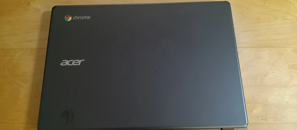 Acer ZHN Chromebook C720 11.6" | 16GB | 2GB | | HDMI | Webcam Lote de 30 Foto 1 de 1