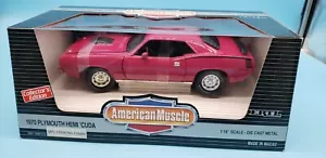 AMERICAN MUSCLE COLLECTOR'S EDITION 1970 PLYMOUTH HEMI CUDA!!! STILL BANDED !!!! - Picture 1 of 7