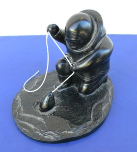 Black BOMA Traditional Inuit Fishing Eskimo Figurative Sculpture, Made in Canada - Picture 1 of 12