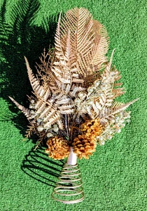 Woodland Gold Bouquet Gold Glitter Fancy Tree Topper Christmas Holiday Lane NIP - Picture 1 of 3